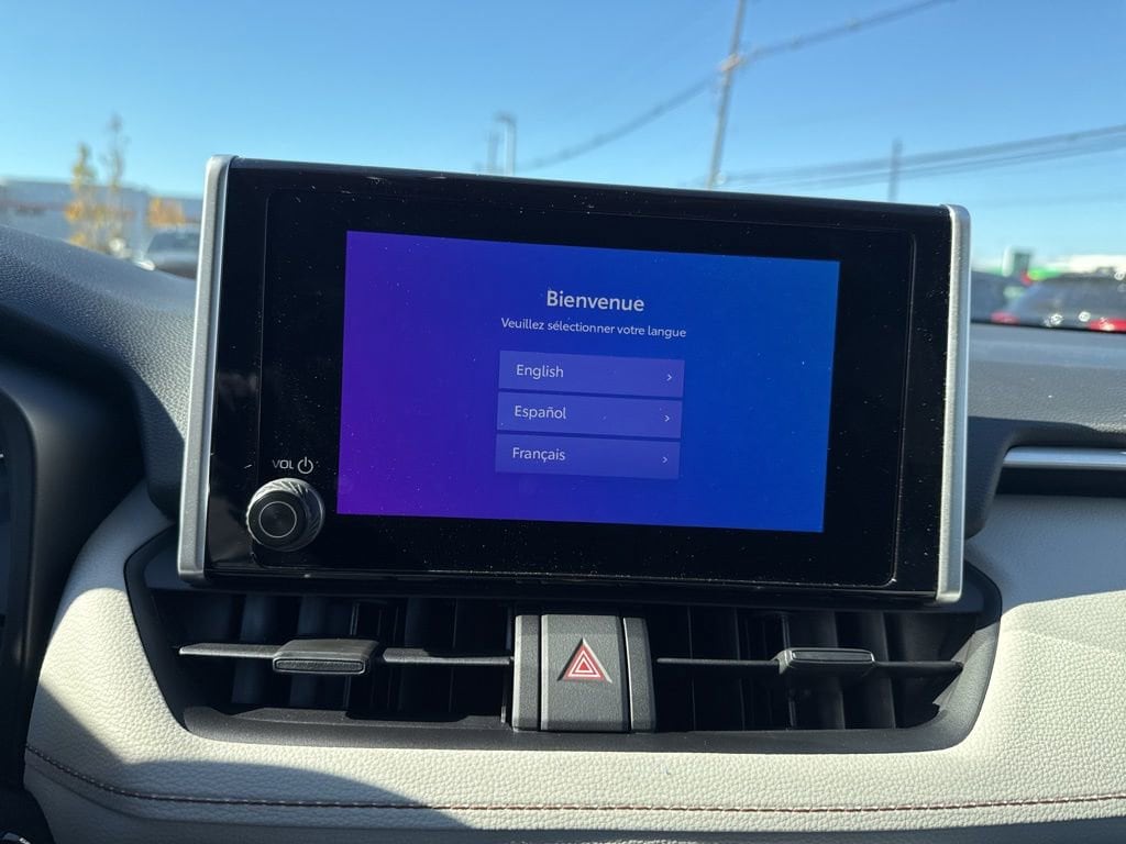 Thumbnail: 2025 Toyota RAV4 - 18