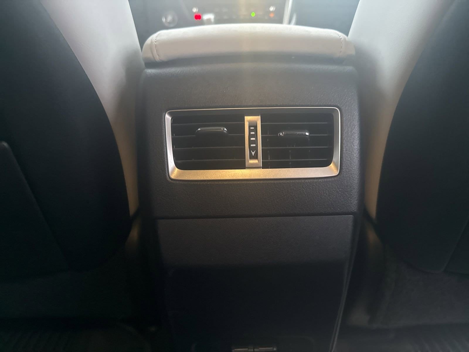 Thumbnail: 2022 Lexus RX - 29