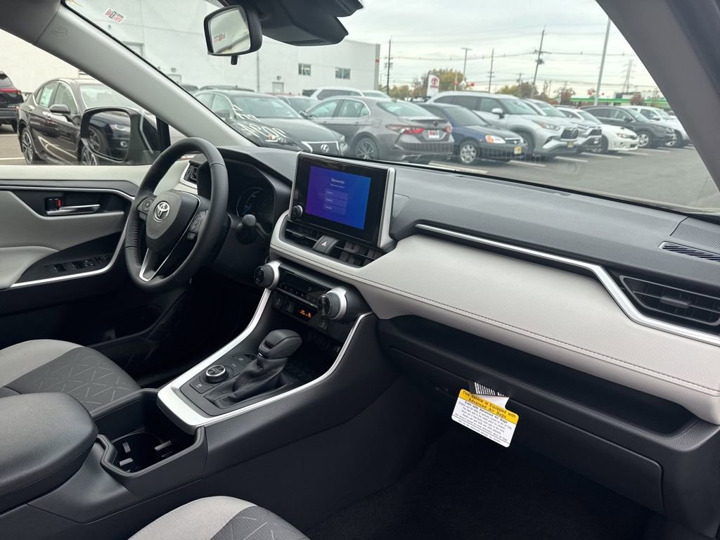 Thumbnail: 2025 Toyota RAV4 - 13