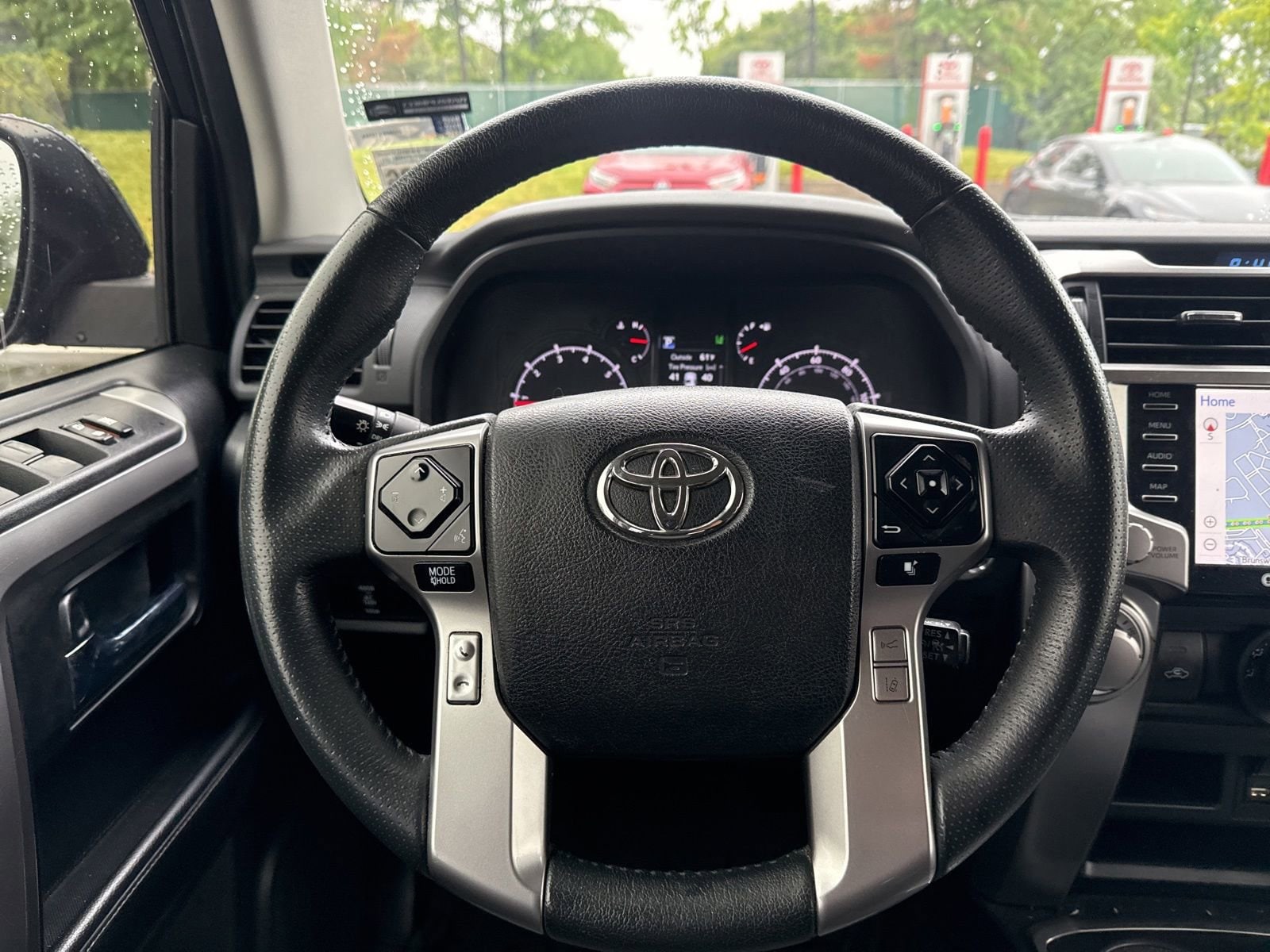 Thumbnail: 2021 Toyota 4Runner - 24