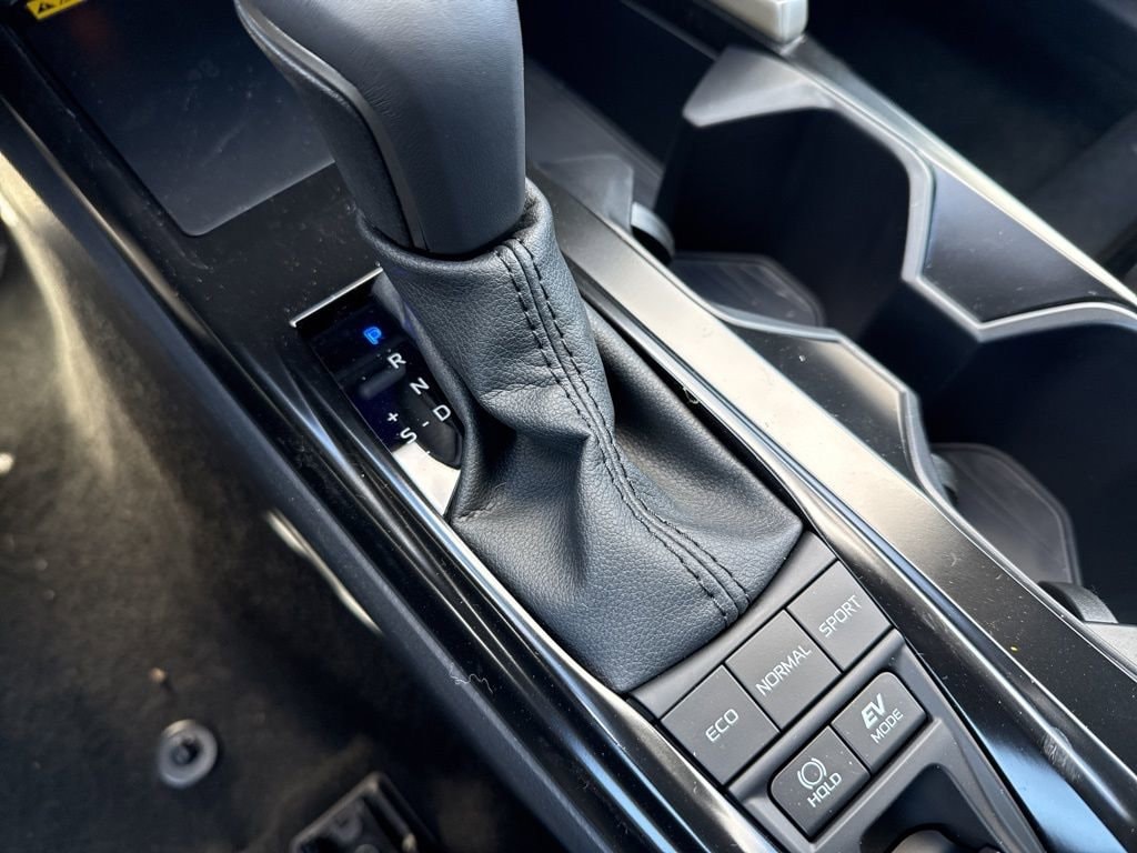 Thumbnail: 2026 Toyota Camry - 21