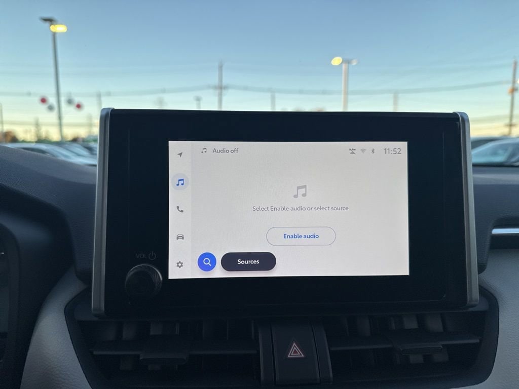 Thumbnail: 2025 Toyota RAV4 - 18