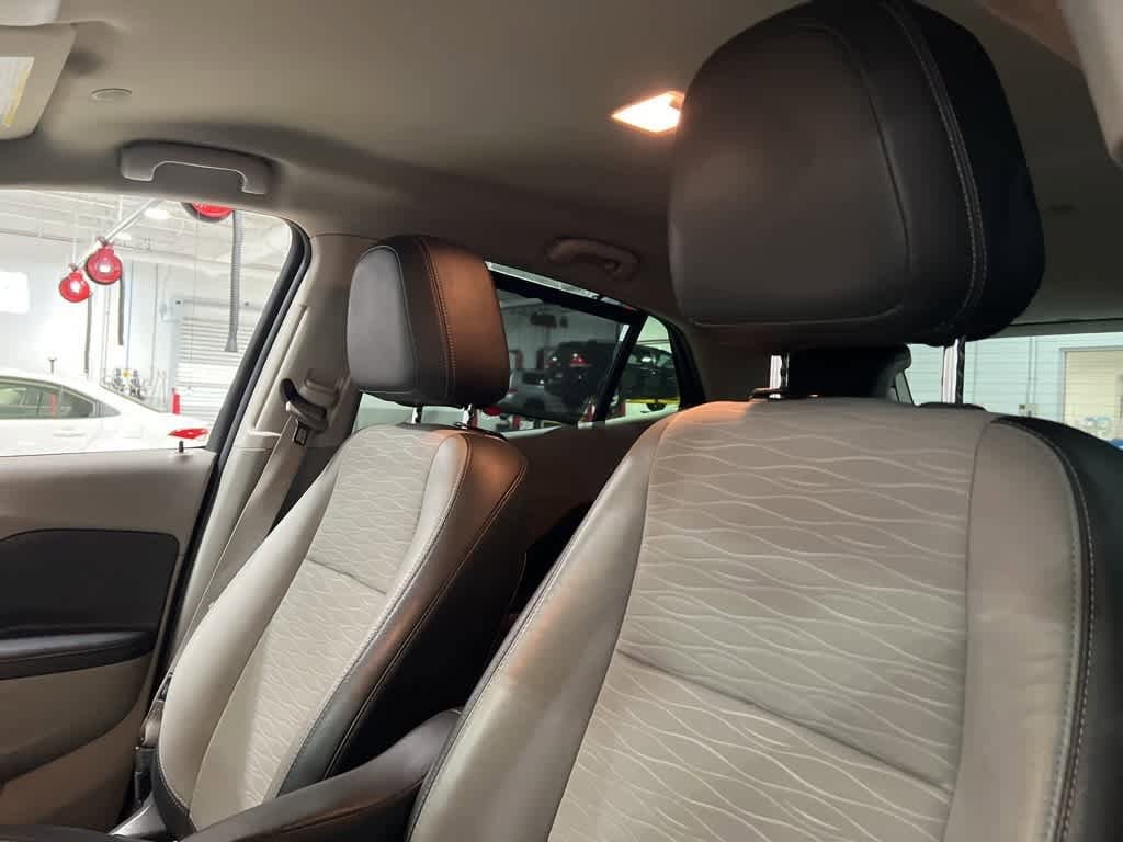 Thumbnail: 2016 Buick Encore - 13