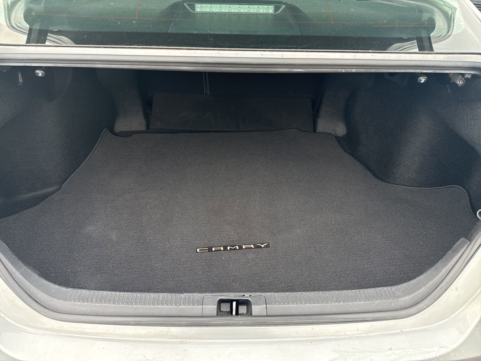 Thumbnail: 2018 Toyota Camry - 18