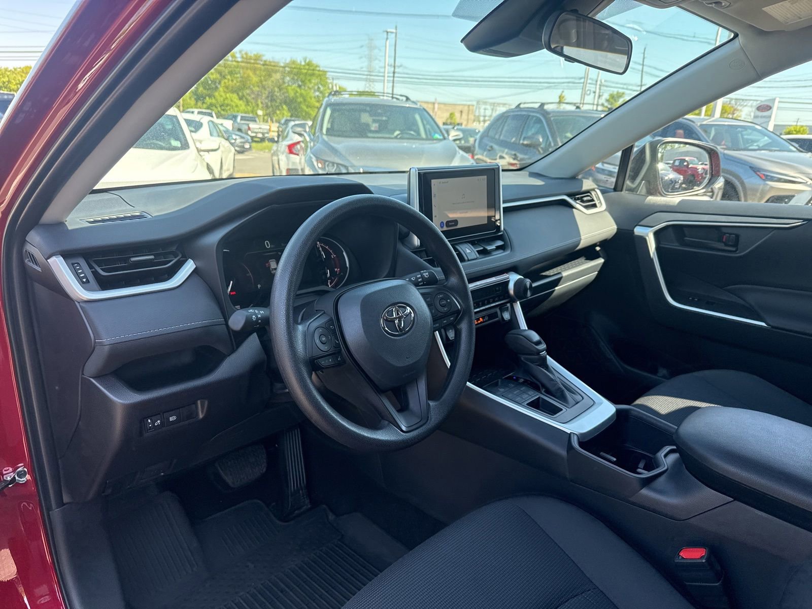 Thumbnail: 2025 Toyota RAV4 - 18