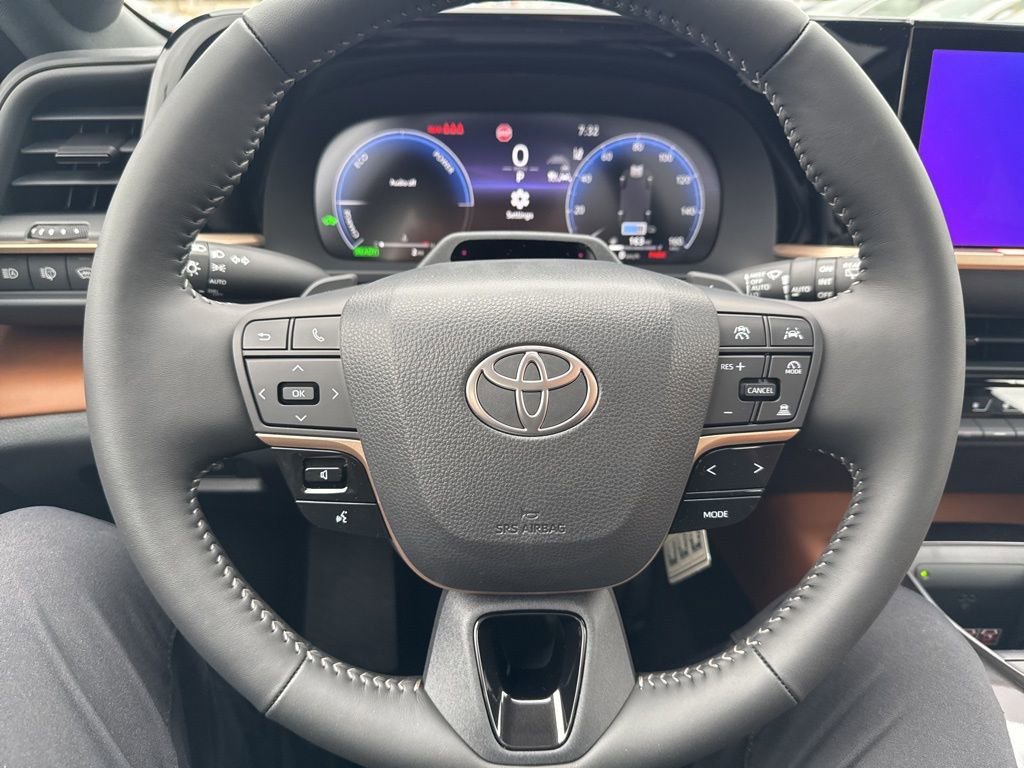 Thumbnail: 2025 Toyota Crown Signia - 15