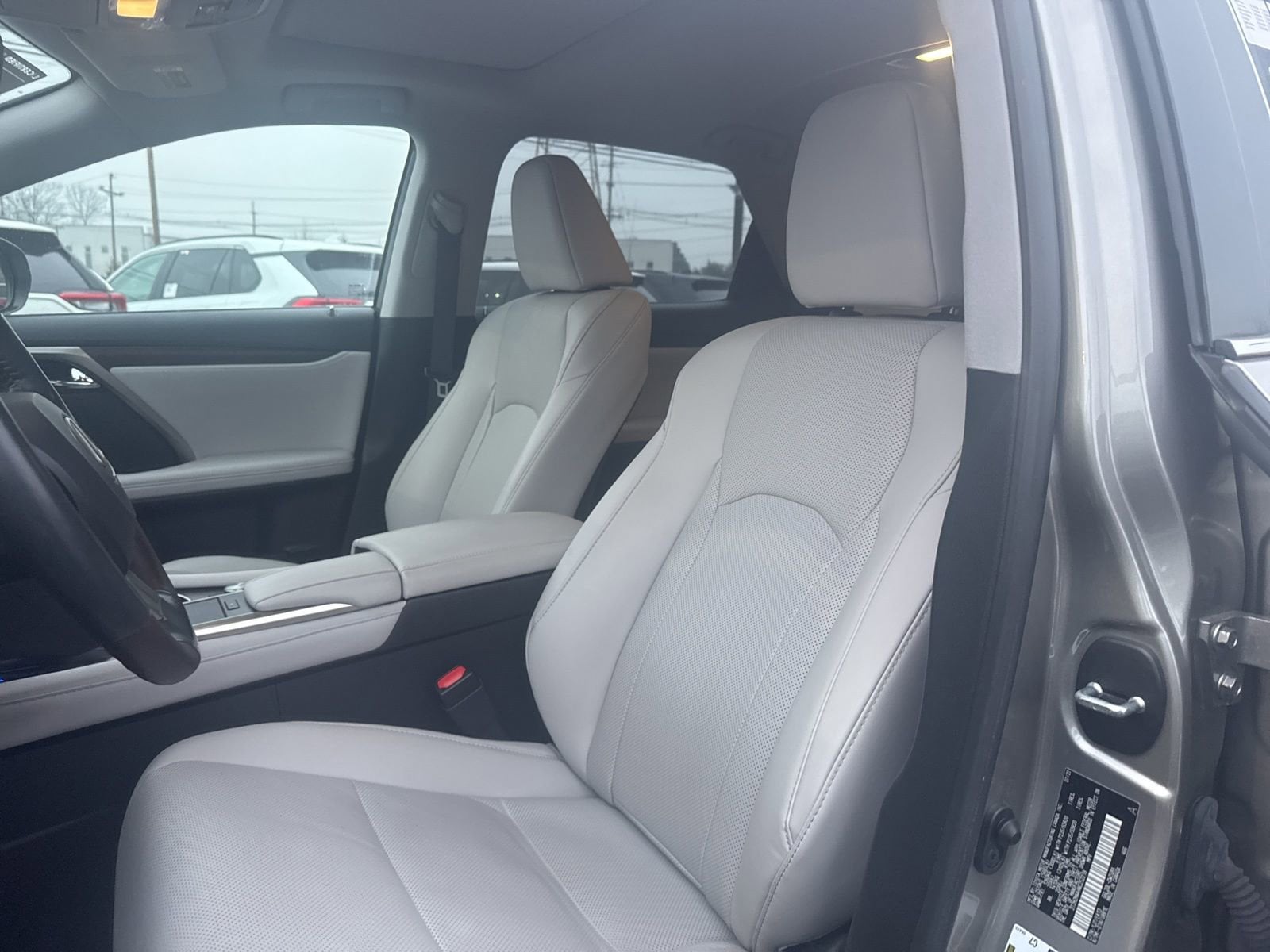 Thumbnail: 2022 Lexus RX - 16