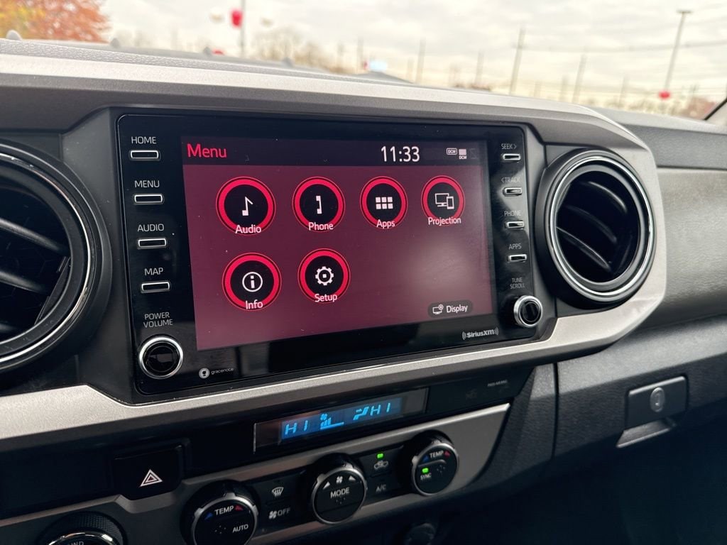 Thumbnail: 2021 Toyota Tacoma - 27