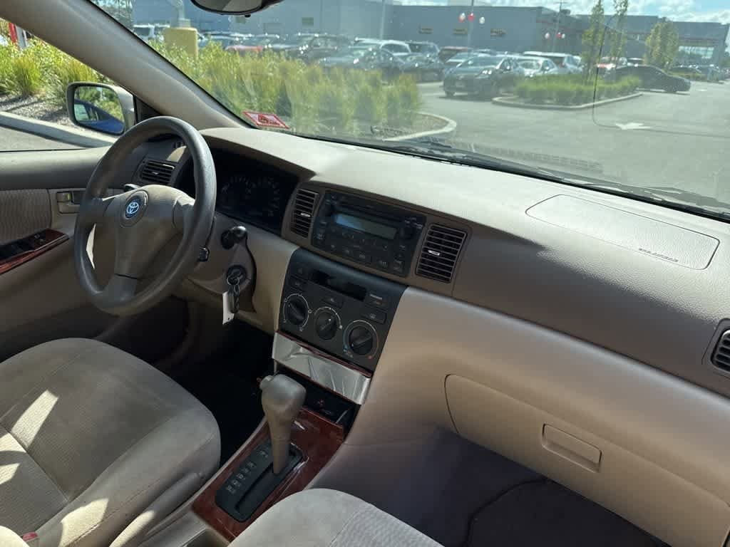 Thumbnail: 2005 Toyota Corolla - 18