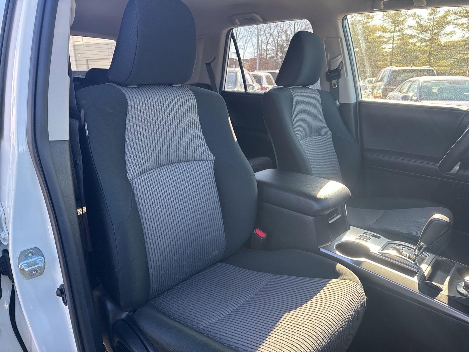 Thumbnail: 2021 Toyota 4Runner - 22