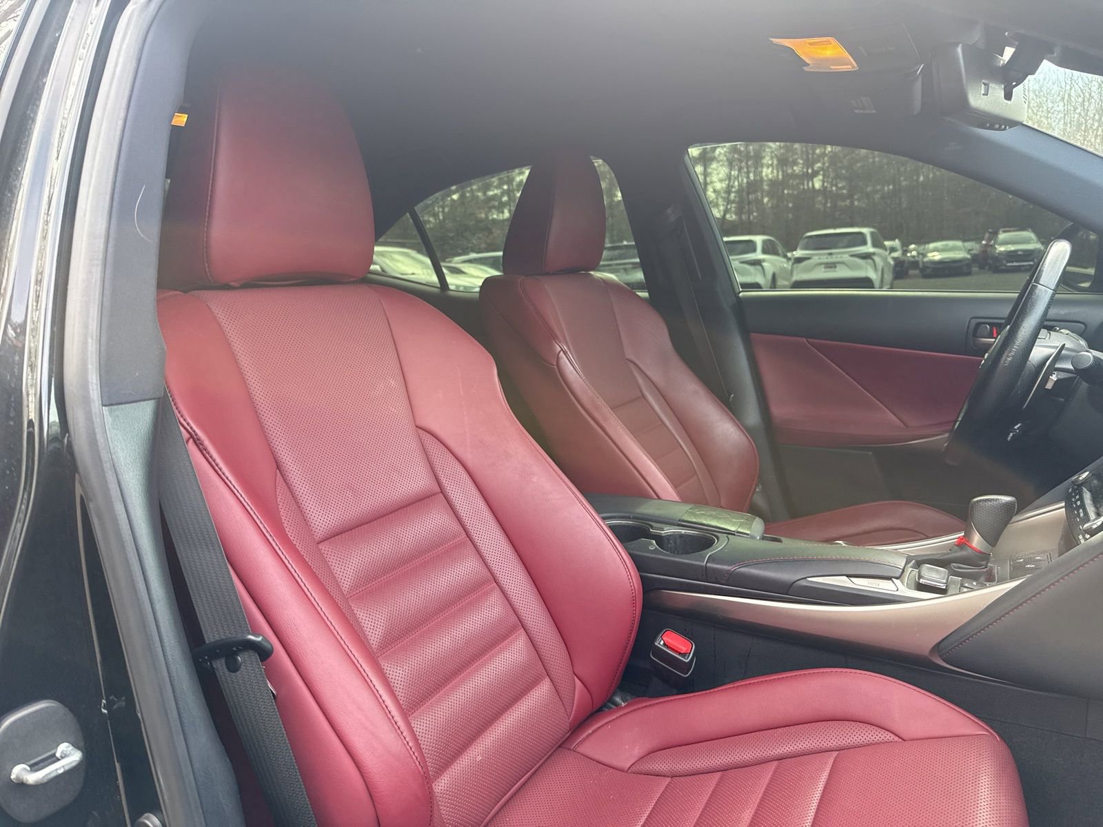 Thumbnail: 2017 Lexus IS - 23