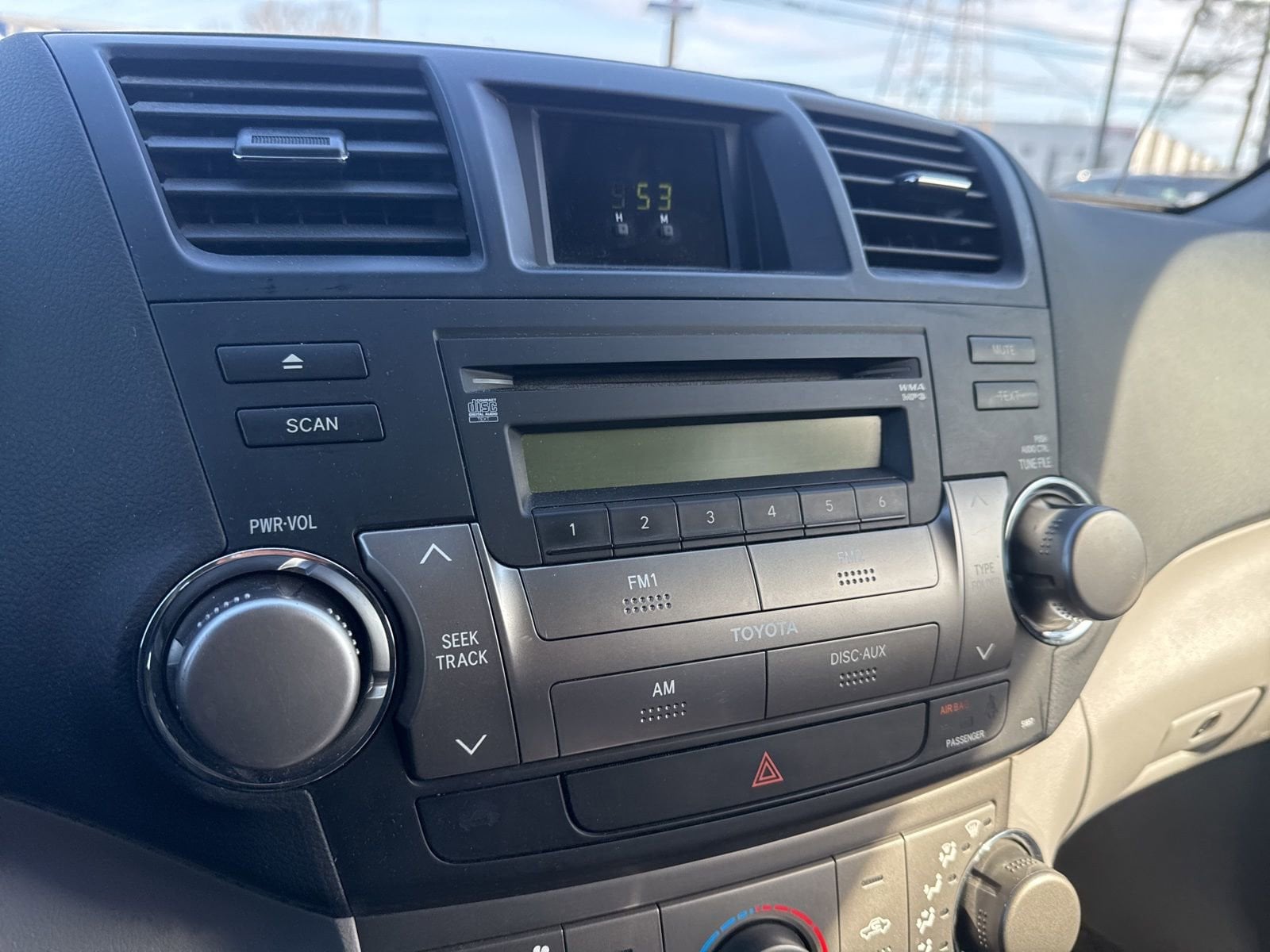 Thumbnail: 2009 Toyota Highlander - 27