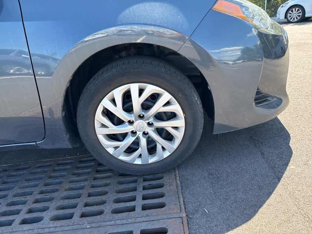 Thumbnail: 2019 Toyota Corolla - 15
