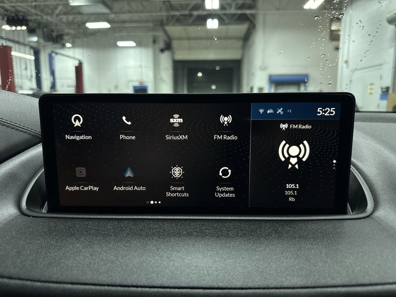 Thumbnail: 2023 Acura MDX - 29