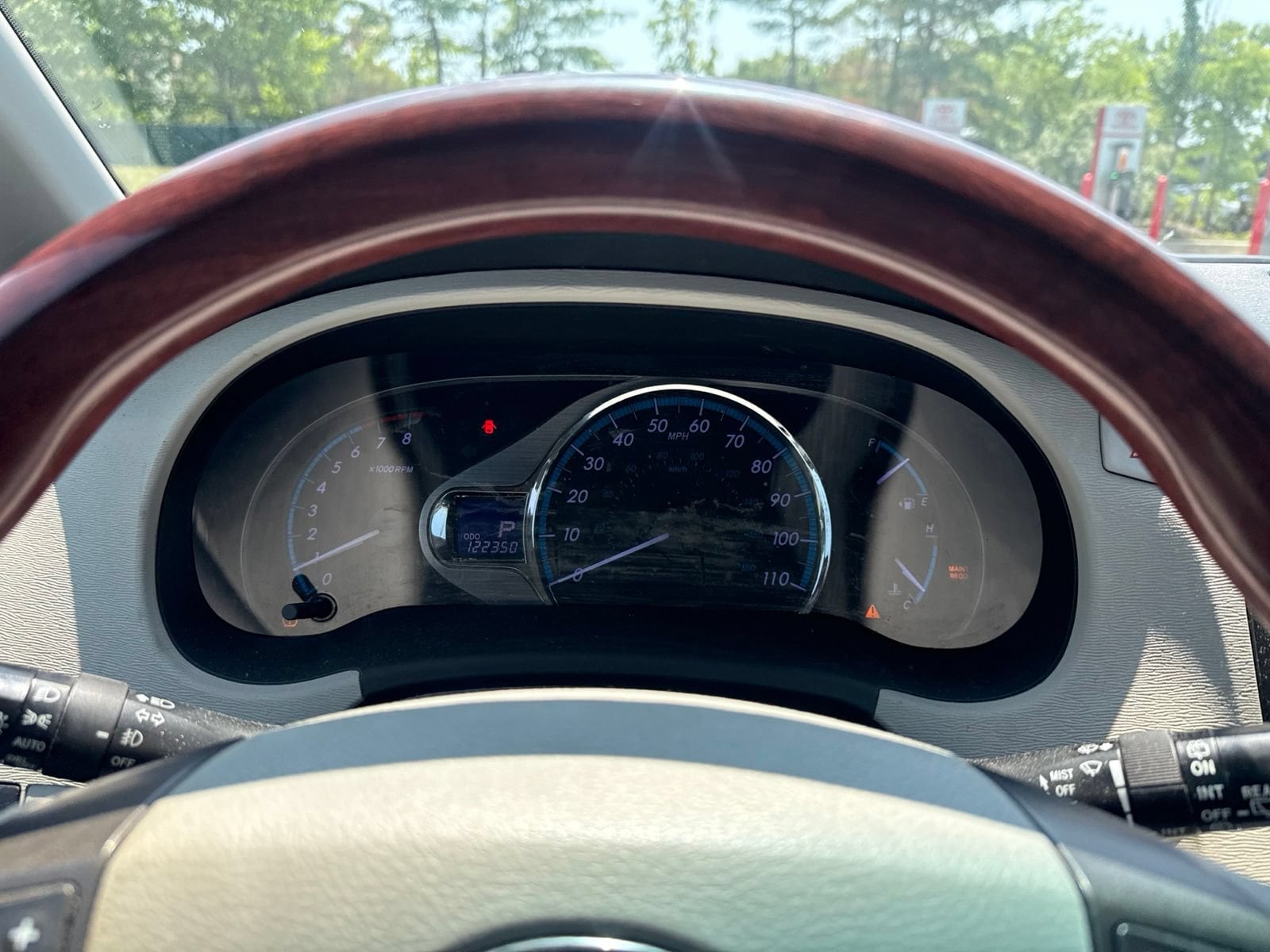 Thumbnail: 2012 Toyota Sienna - 31