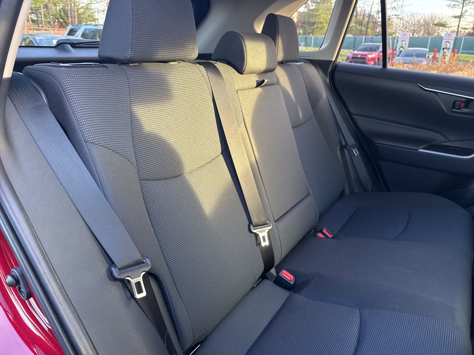 Thumbnail: 2023 Toyota RAV4 - 23