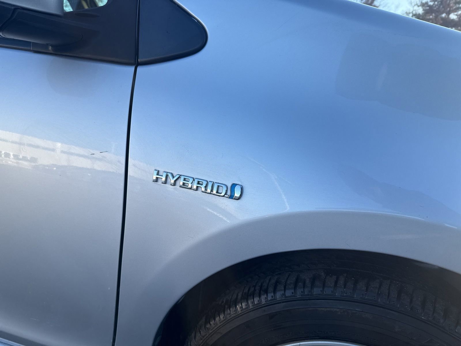 Thumbnail: 2015 Toyota Prius c - 15