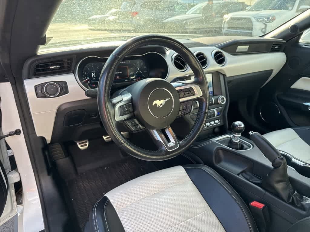 Thumbnail: 2022 Ford Mustang - 15