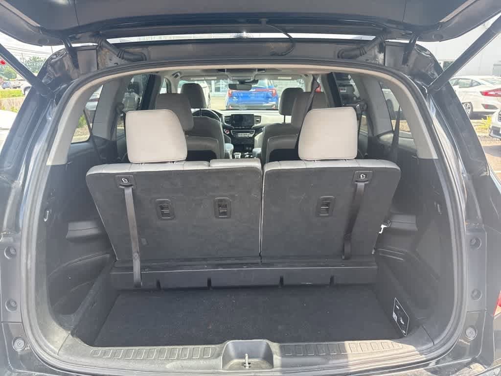 Thumbnail: 2019 Honda Pilot - 22