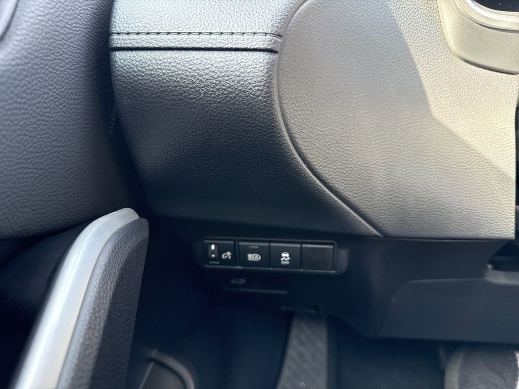 Thumbnail: 2026 Toyota Corolla Cross - 23