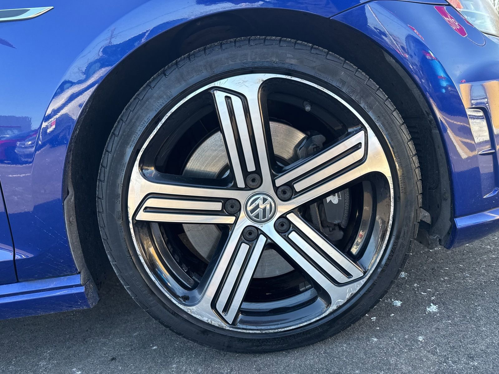 Thumbnail: 2016 Volkswagen Golf - 15