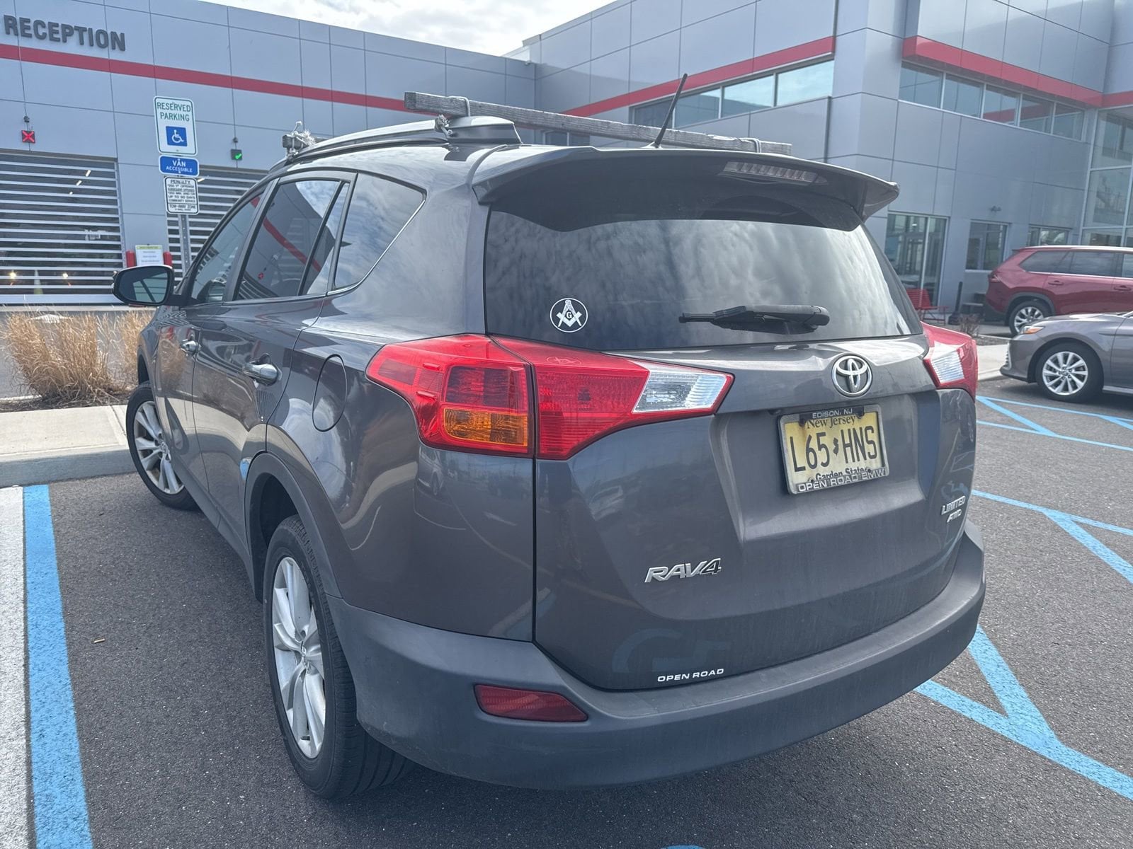 Thumbnail: 2013 Toyota RAV4 - 5