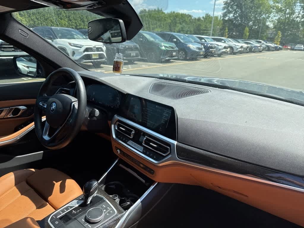 Thumbnail: 2022 BMW 3 Series - 19
