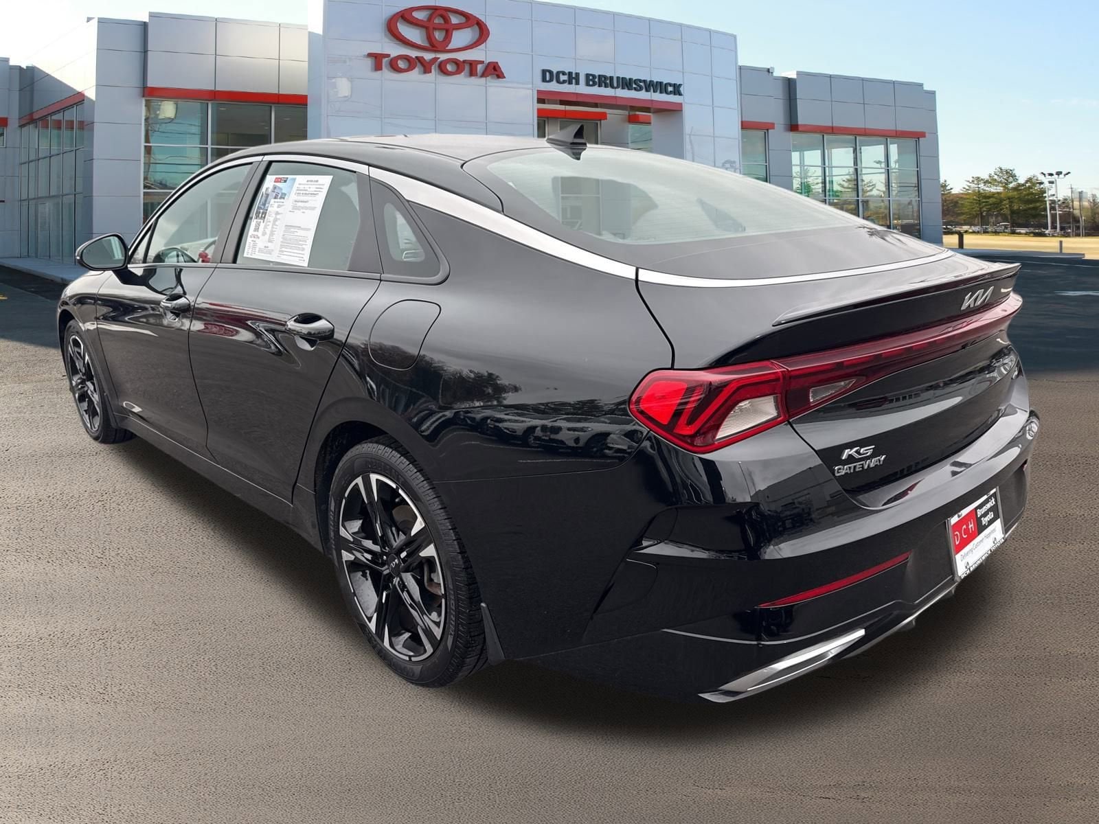 Thumbnail: 2022 Kia K5 - 13