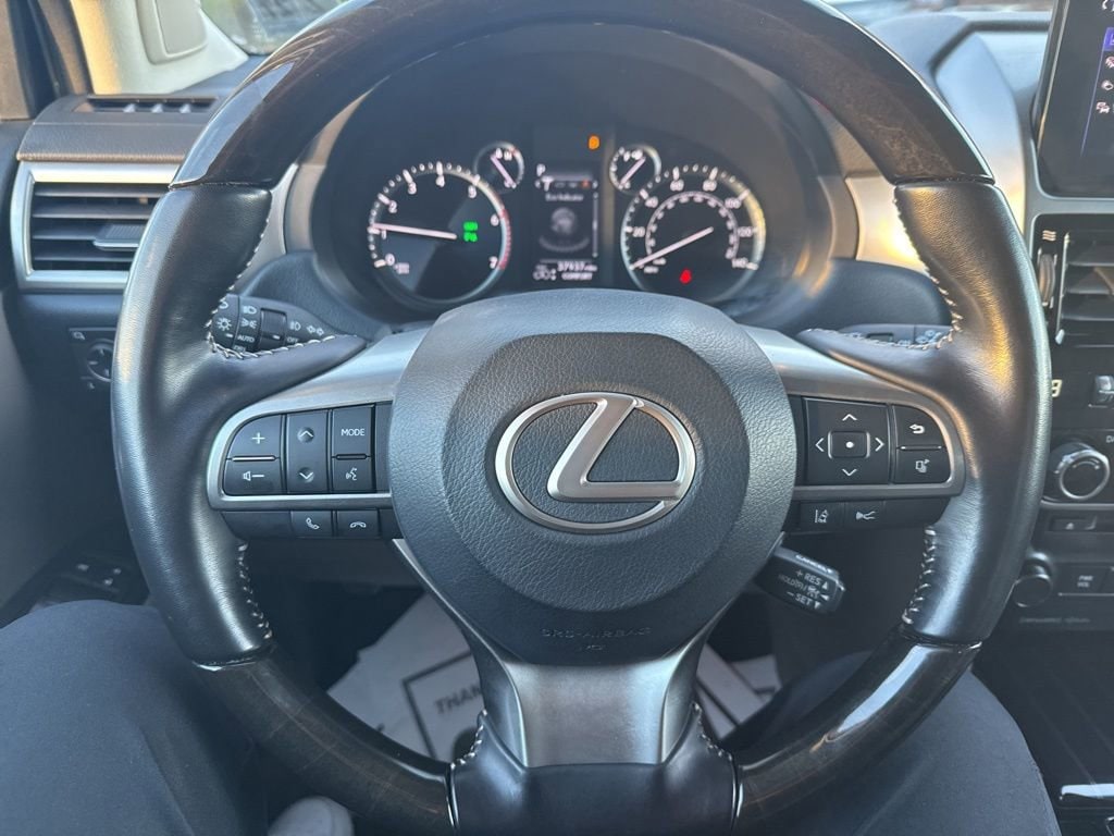 Thumbnail: 2022 Lexus GX - 24
