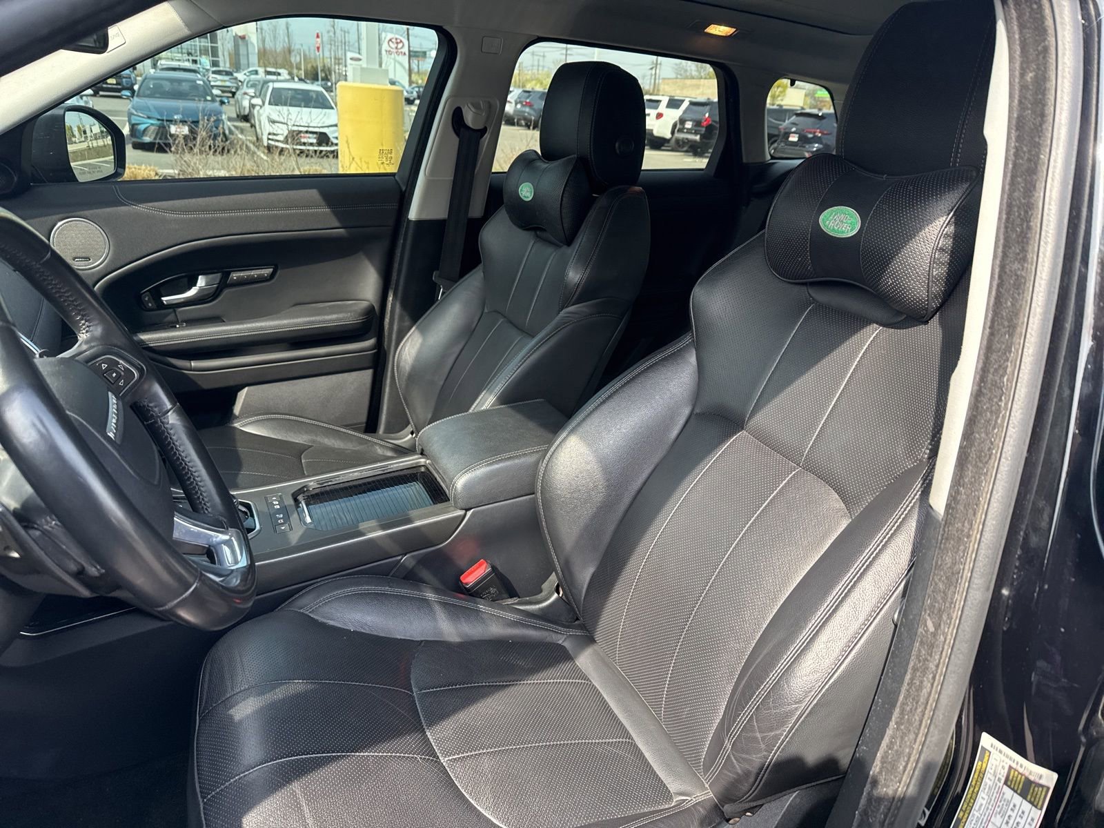 Thumbnail: 2019 Land Rover Range Rover Evoque - 19