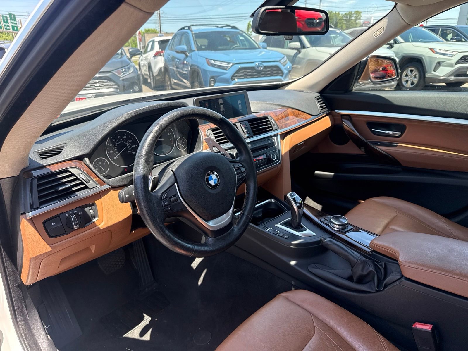 Thumbnail: 2014 BMW 3 Series - 18
