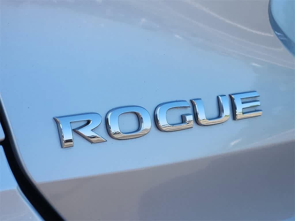 Thumbnail: 2018 Nissan Rogue - 34