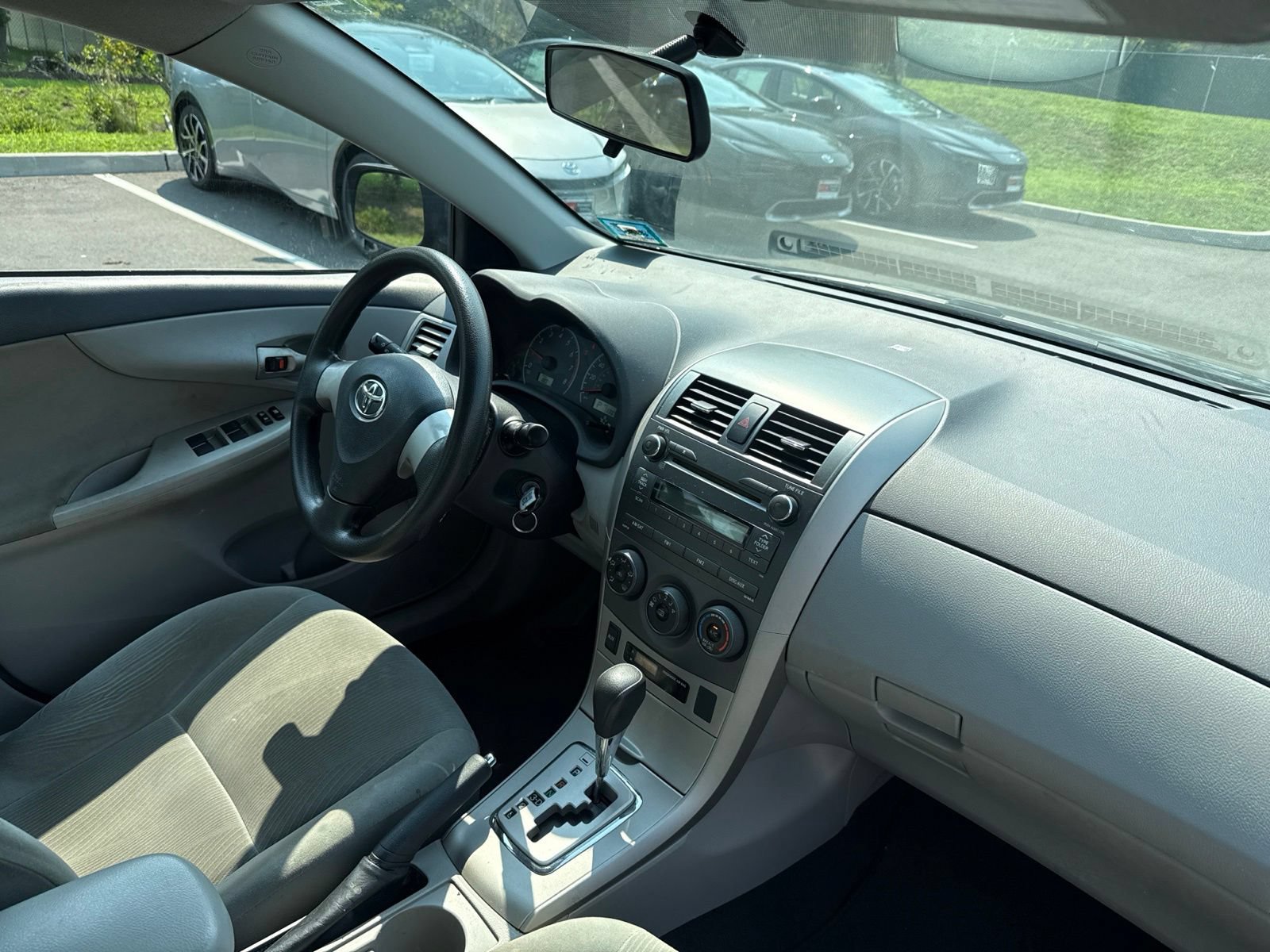Thumbnail: 2011 Toyota Corolla - 21