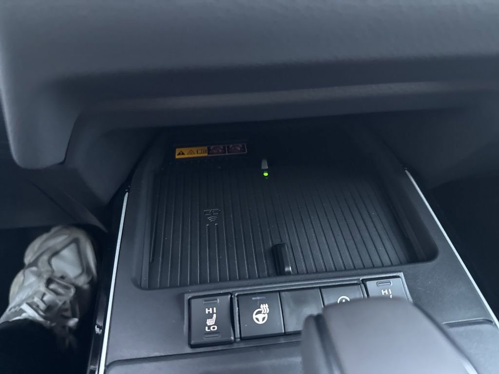 Thumbnail: 2026 Toyota Corolla Cross - 21