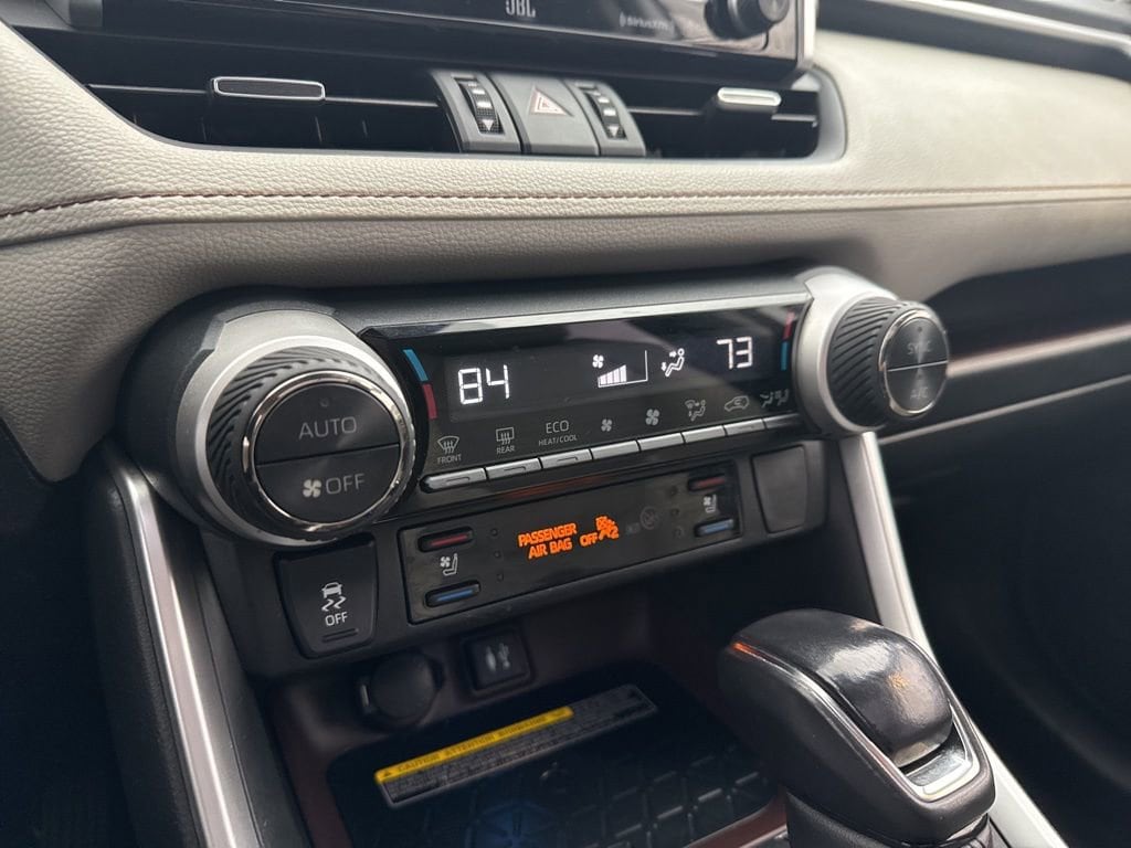 Thumbnail: 2019 Toyota RAV4 - 29