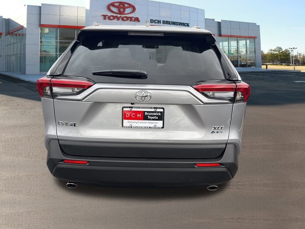 Thumbnail: 2025 Toyota RAV4 - 5