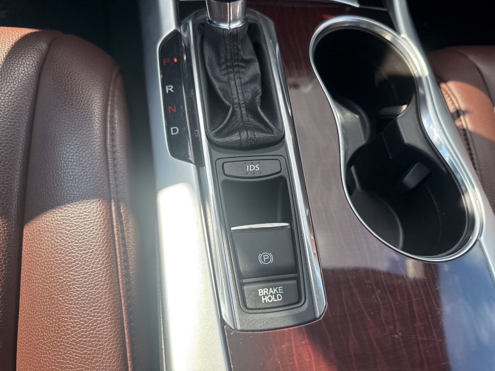 Thumbnail: 2017 Acura TLX - 28