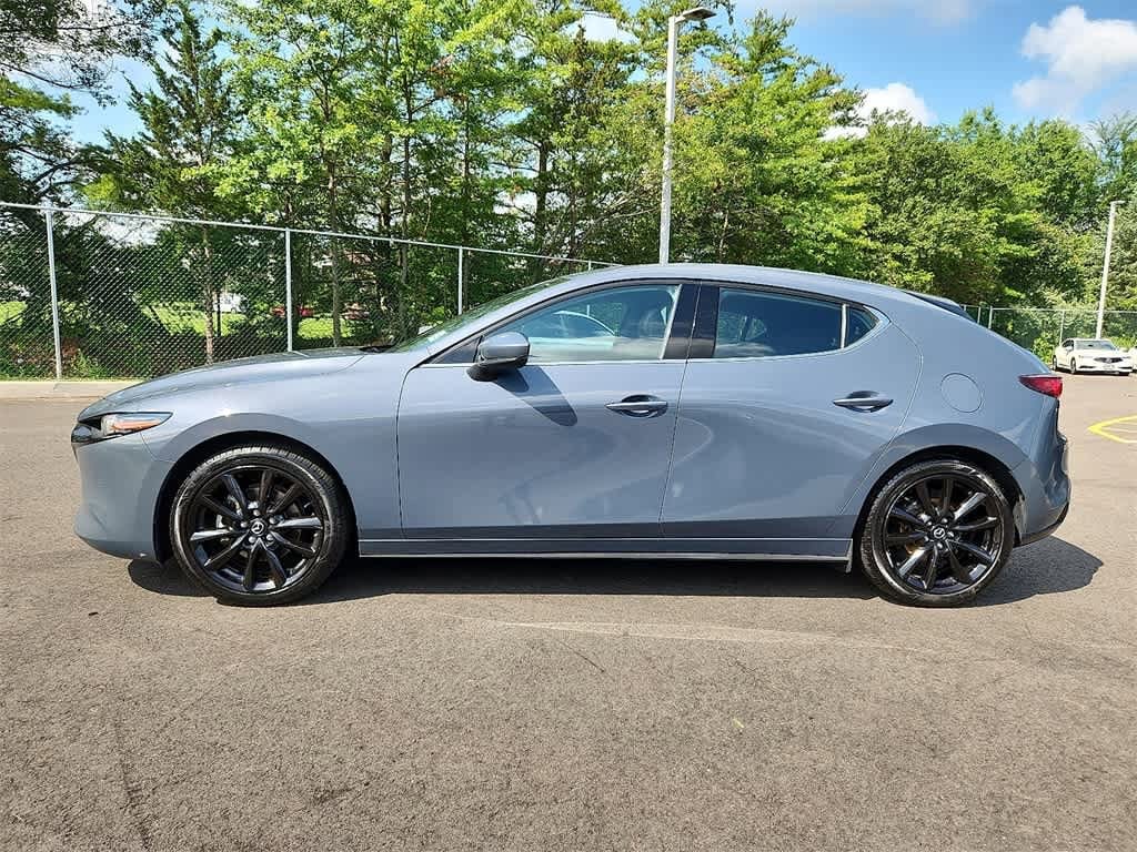 Thumbnail: 2022 Mazda Mazda3 - 13