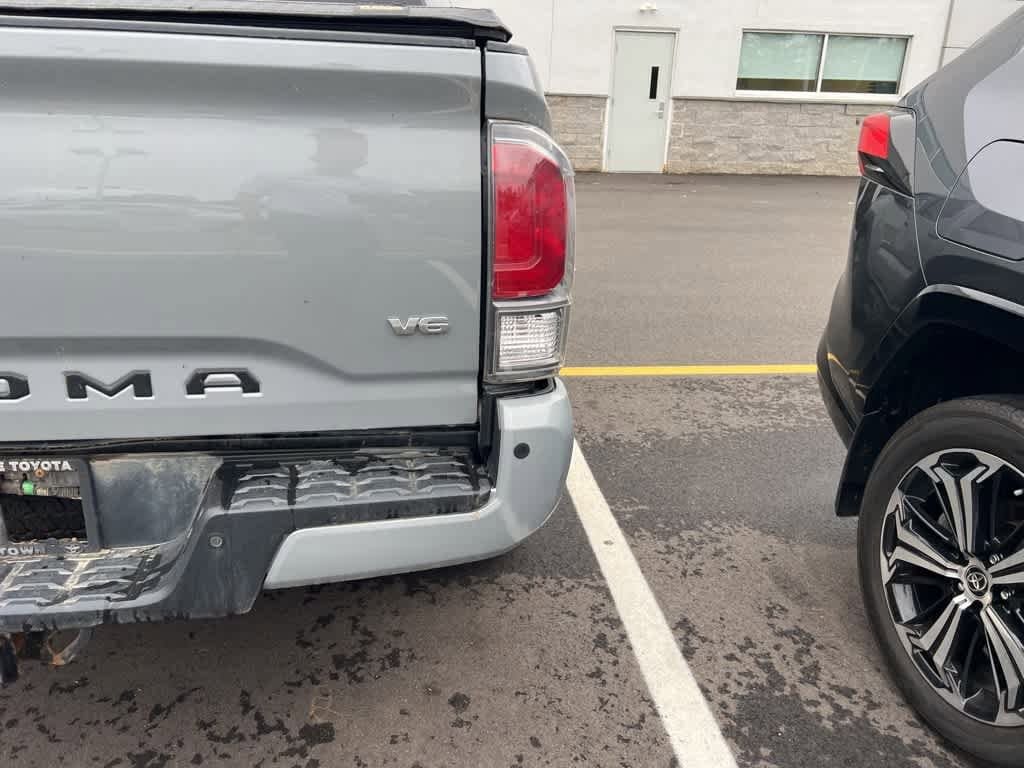2021 Toyota Tacoma TRD Off-Road 13