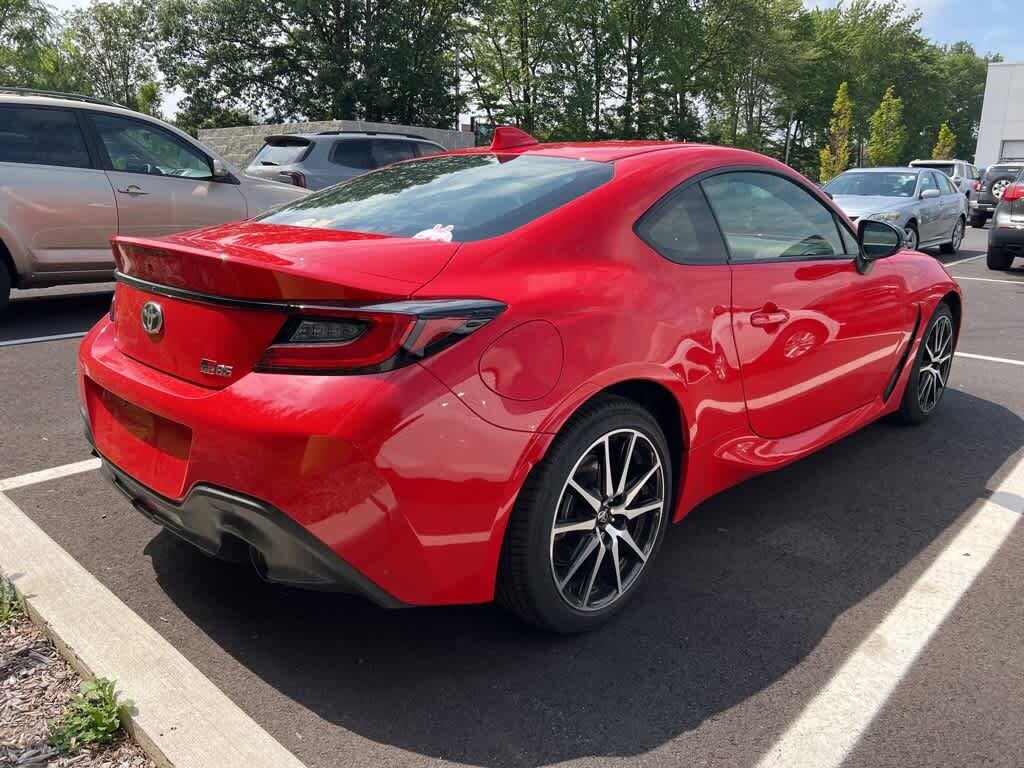 Thumbnail: 2022 Toyota GR86 - 3