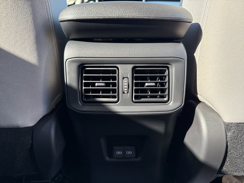 Thumbnail: 2025 Toyota RAV4 - 26