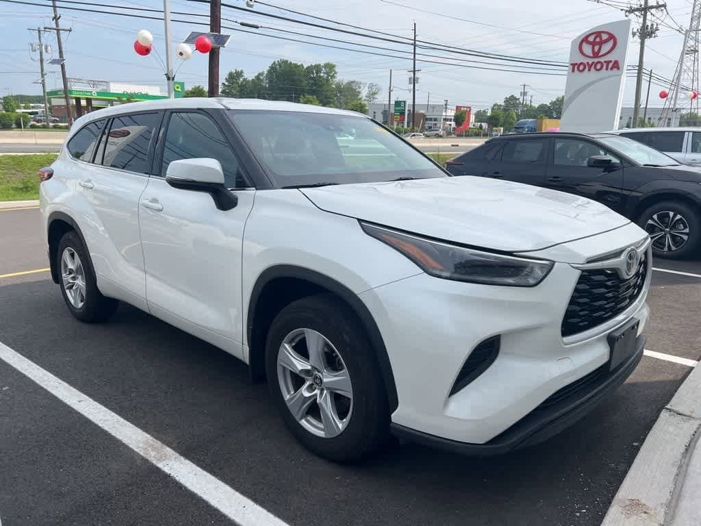 Used 2021 Toyota Highlander L with VIN 5TDCZRBH7MS135442 for sale in North Brunswick, NJ