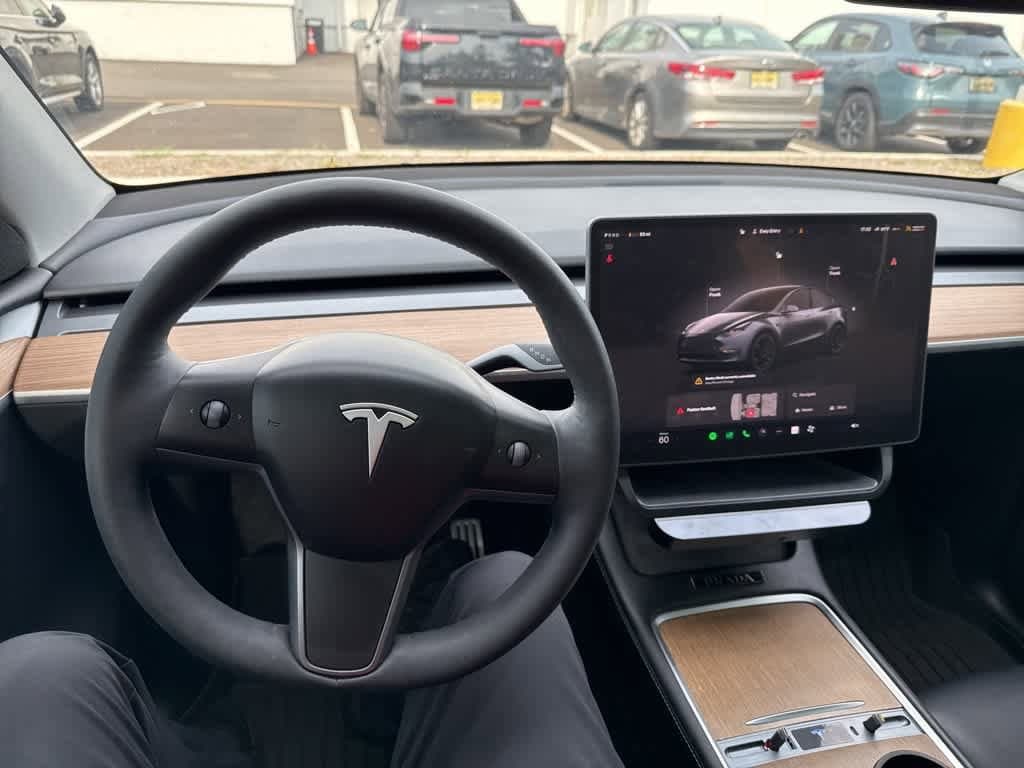 Thumbnail: 2023 Tesla Model Y - 22