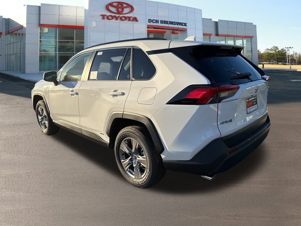 Thumbnail: 2025 Toyota RAV4 - 4