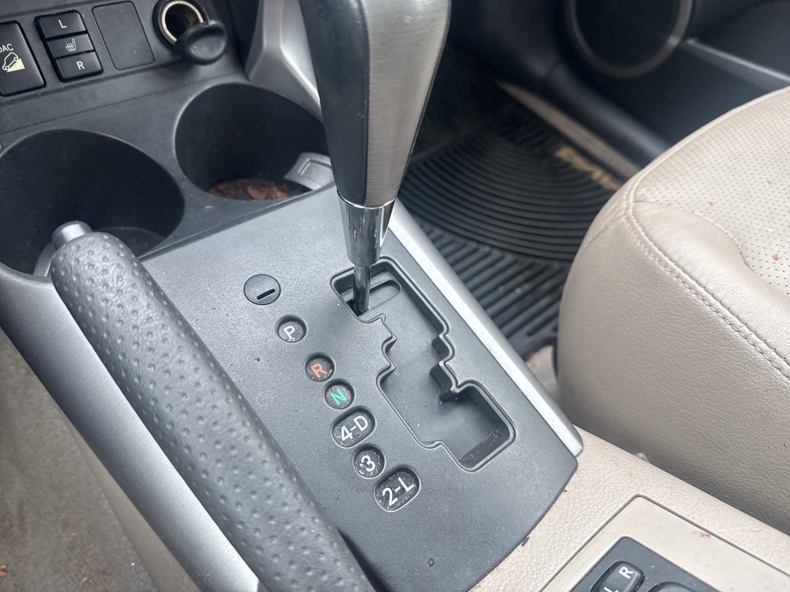 Thumbnail: 2008 Toyota RAV4 - 30