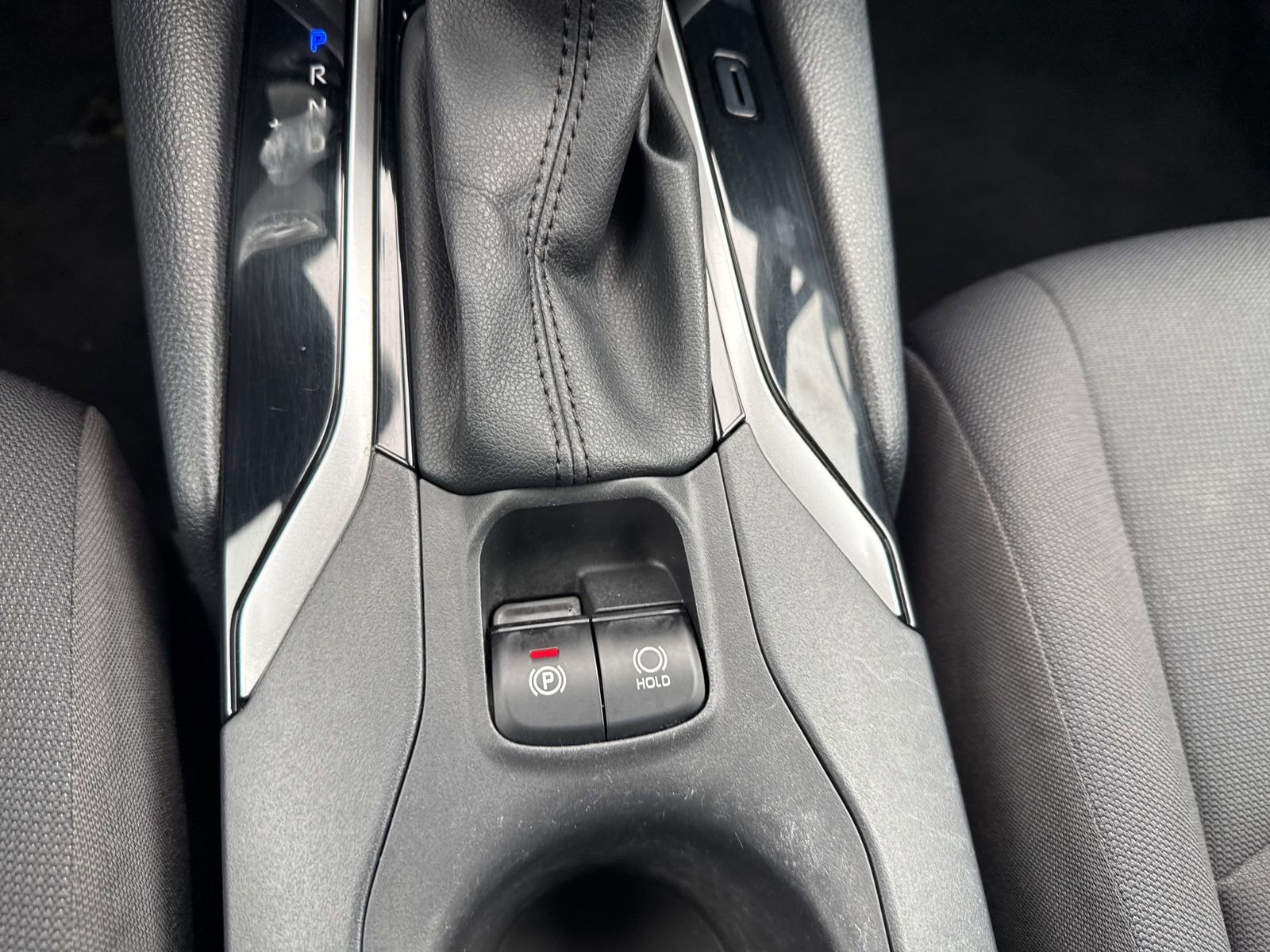 Thumbnail: 2023 Toyota Corolla Cross - 30