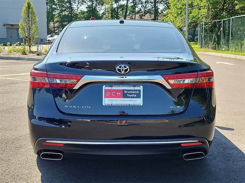 Thumbnail: 2017 Toyota Avalon - 5