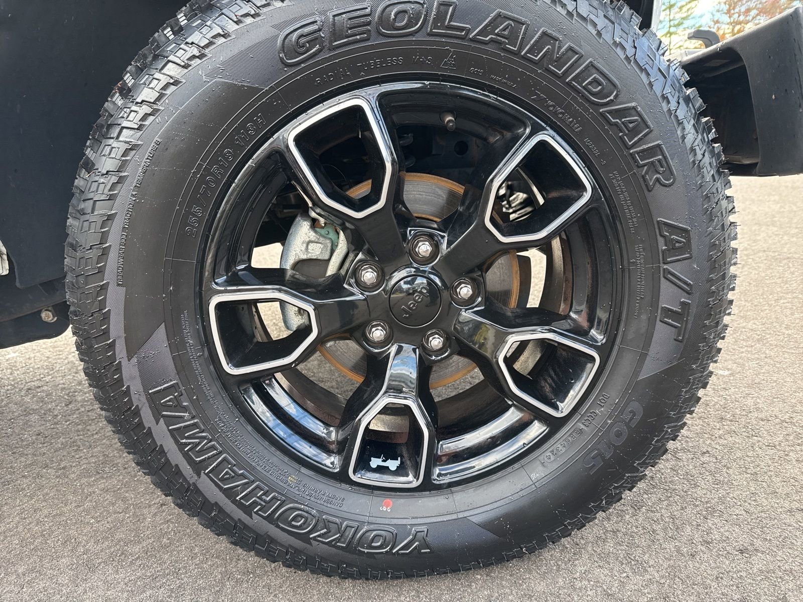 Thumbnail: 2017 Jeep Wrangler - 16