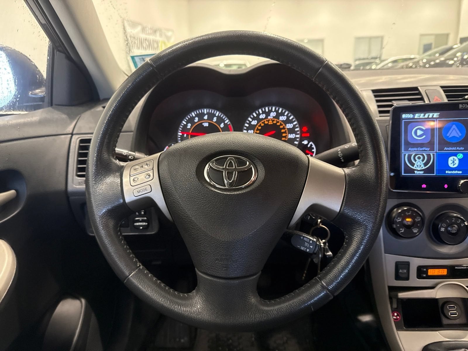 Thumbnail: 2010 Toyota Corolla - 25