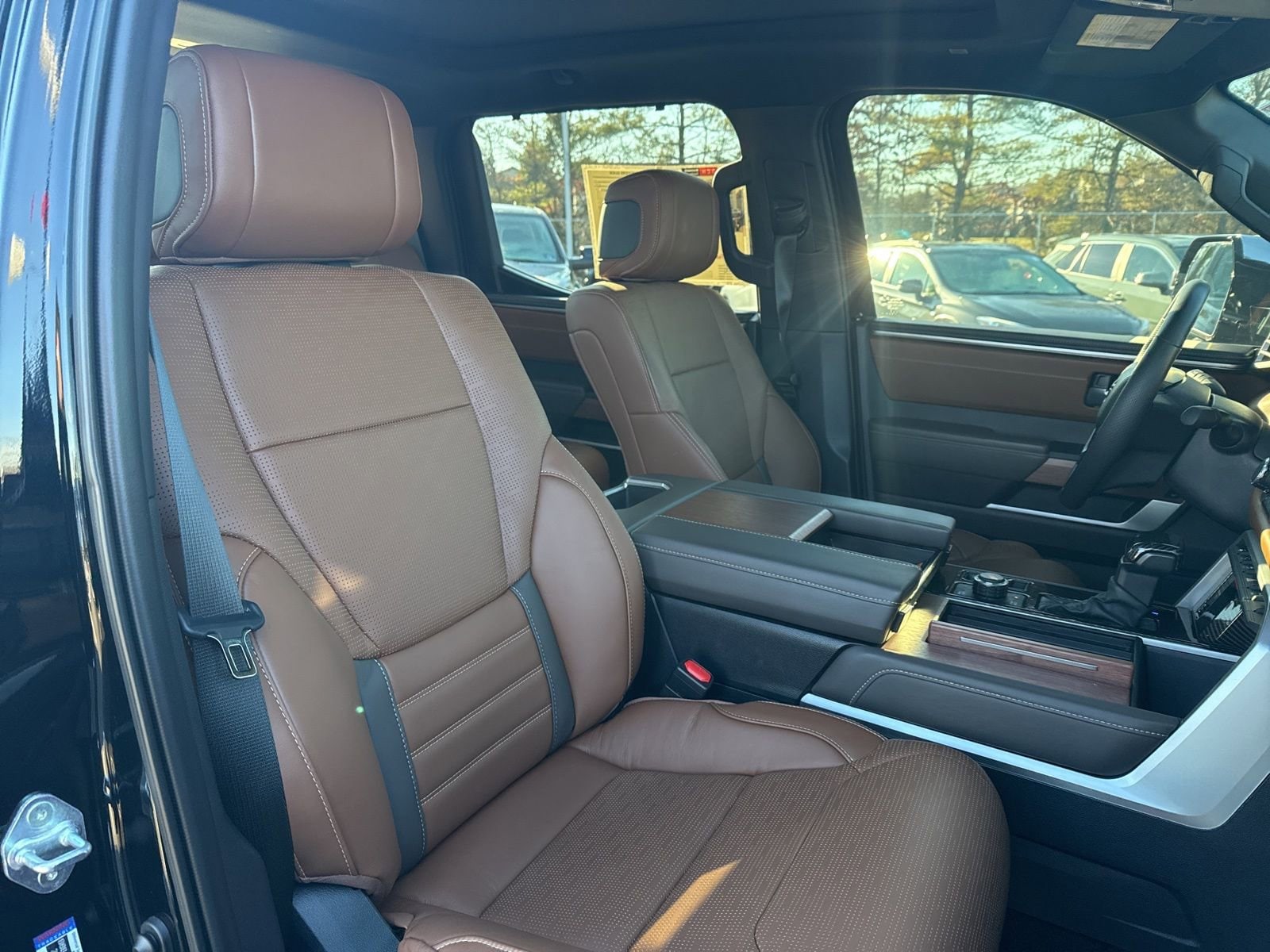 Thumbnail: 2024 Toyota Tundra - 21